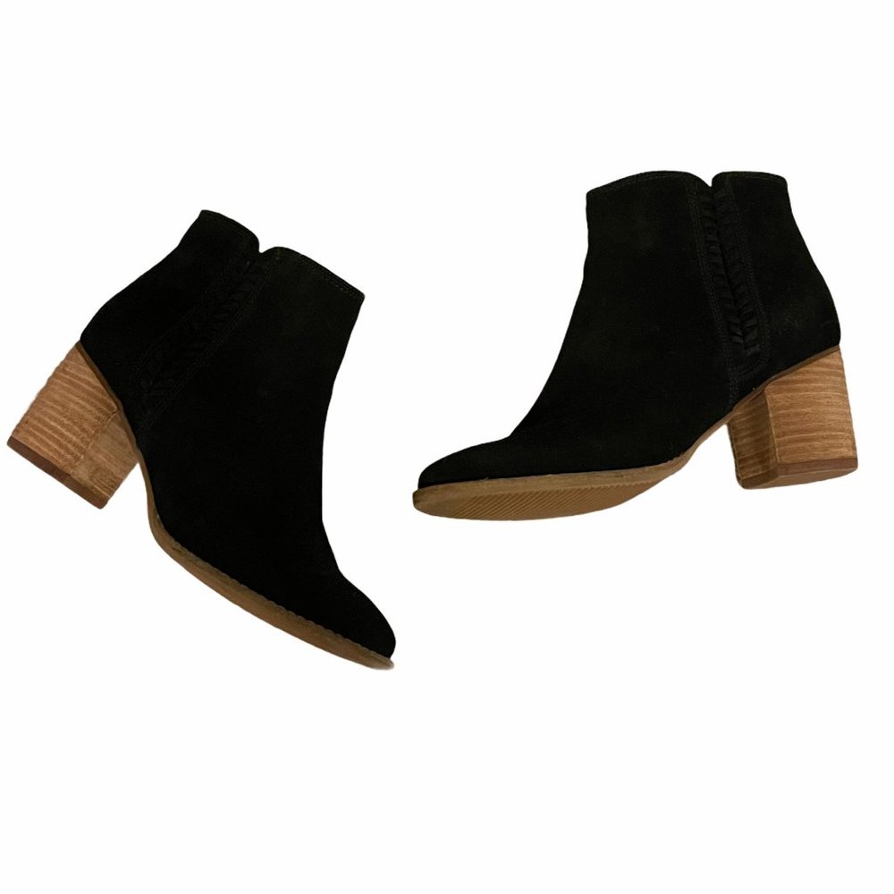 Blondo Nina Black Suede Heeled Booties 8